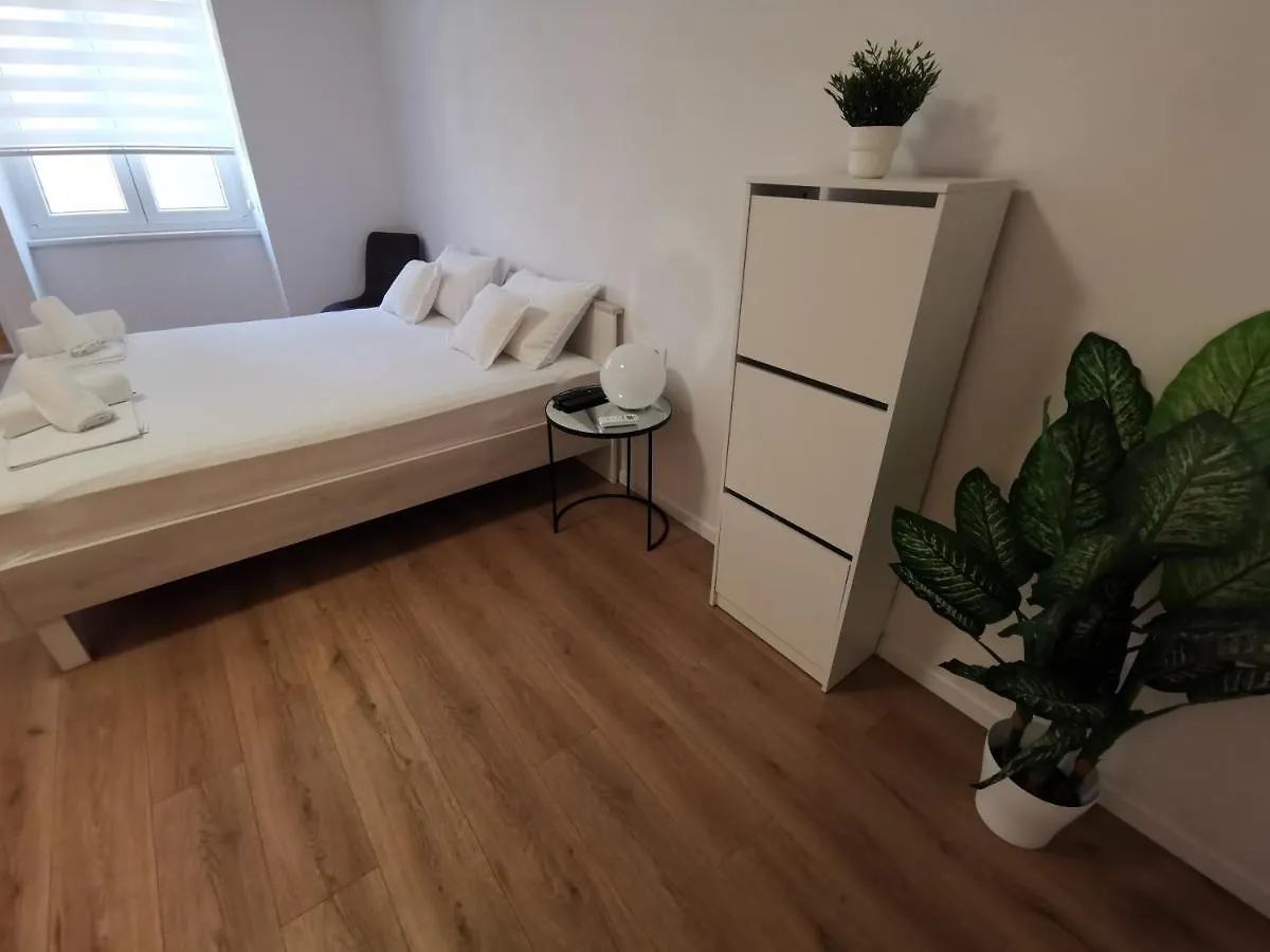Marina Rijeka Center Apartments 0*,  Croatia